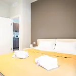 Oberdan & Charm - Elegant Appartement Bari