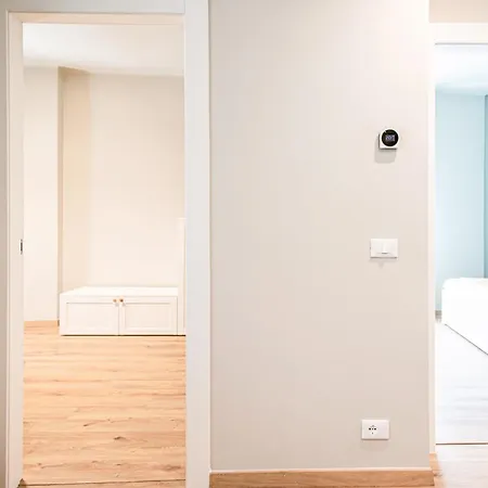 Oberdan & Charm - Elegant 바리