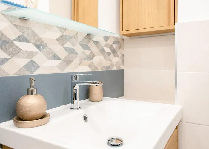 Apartment Oberdan & Charm - Elegant *